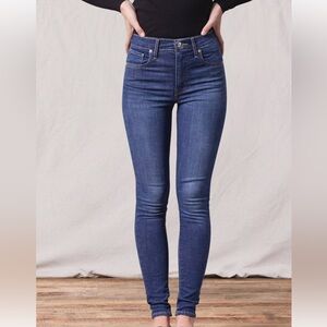 Levi’s mile high super skinny blue jeans